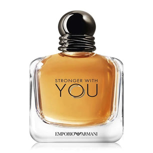  Giorgio Armani Stronger with You: Ein Duft, der die Bindung stärkt und die Verbundenheit feiert. Erfahren Sie die kraftvolle Sinnlichkeit von Stronger with You und lassen Sie sich von seiner unwiderstehlichen Anziehungskraft verzaubern.